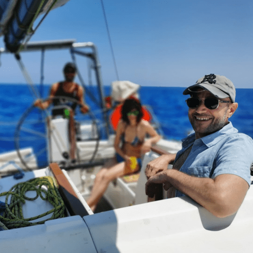 4 hour private sailing experience in Barcelona from Badalona marina